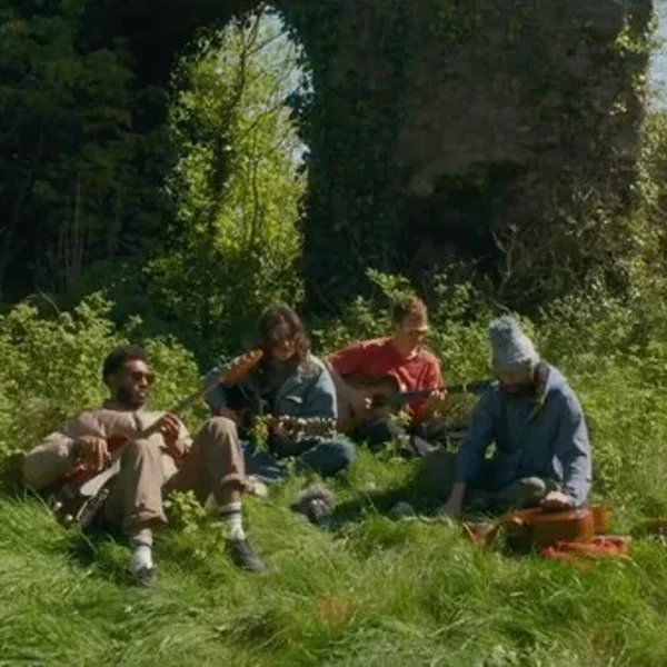 Big Thief - Outdoor Acoustic Live Session